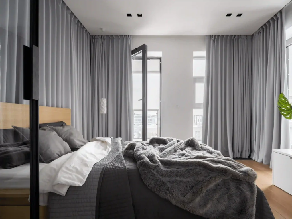 Curtains for White Room and Color Combinations